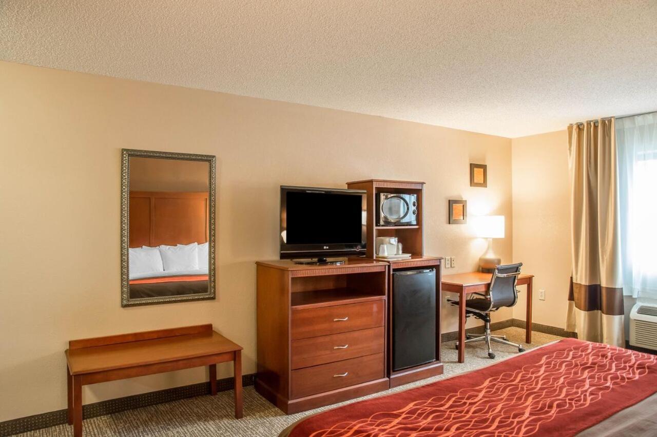 Comfort Inn Lawrenceburg Exterior foto